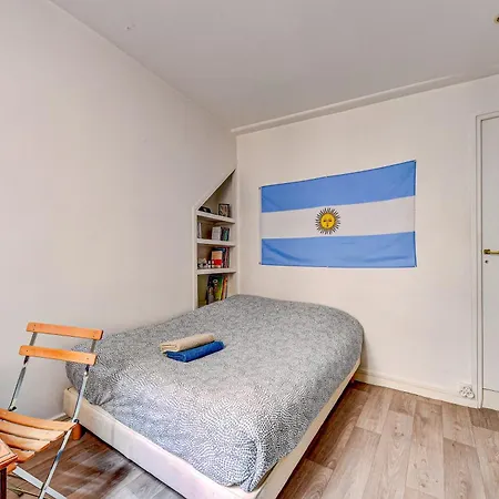 Charming, Atypical And Apartman